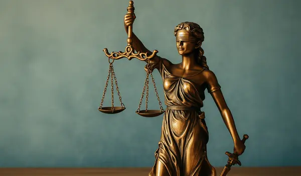 the statue of lady justice from Dallas Lemon Law Attorney in Dallas, TX - consumer affairs complaint